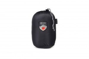 grand-trunk-hooded-travel-pillow2