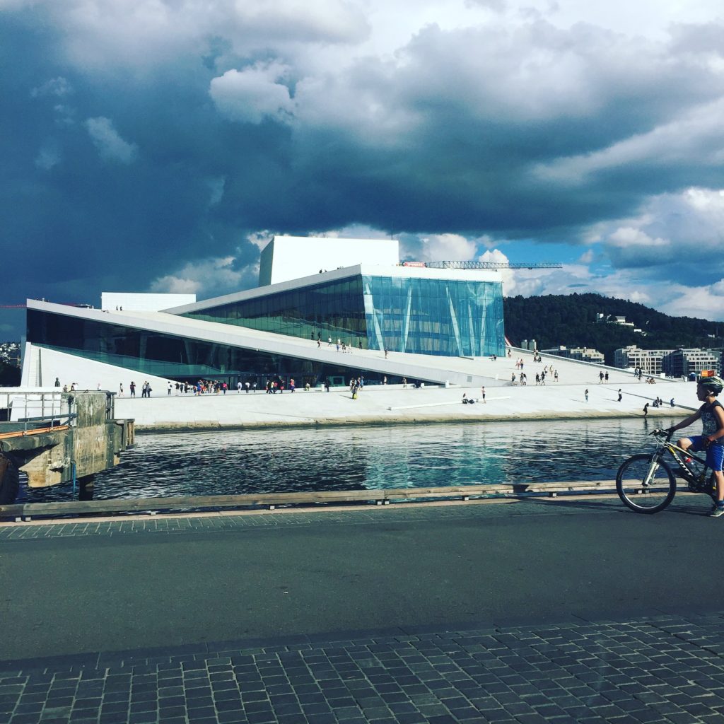 Opera House - Oslo - Traveleira.com