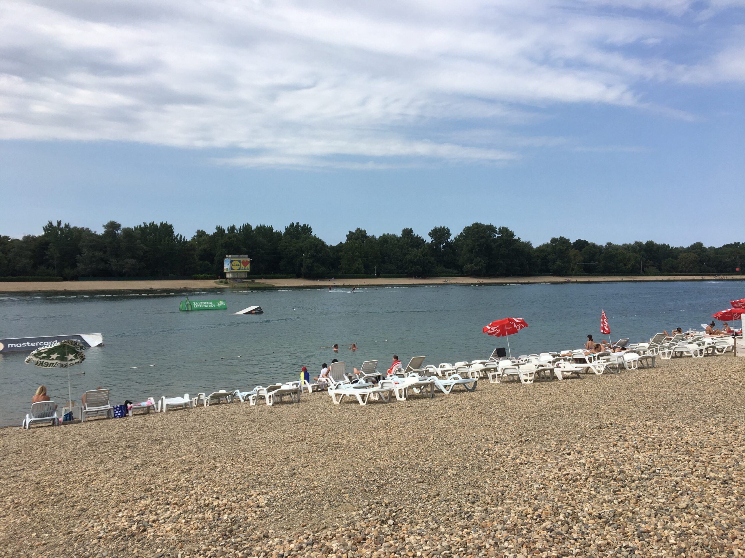 Las Mejores Playas Nudistas en el Mundo 2026 5 Ada Ciganlija - Que ver en Belgrado, Serbia - Traveleira.com