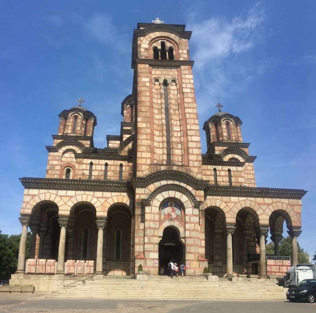 Iglesia St. Mark - Que ver en Belgrado, Serbia - Traveleira.com