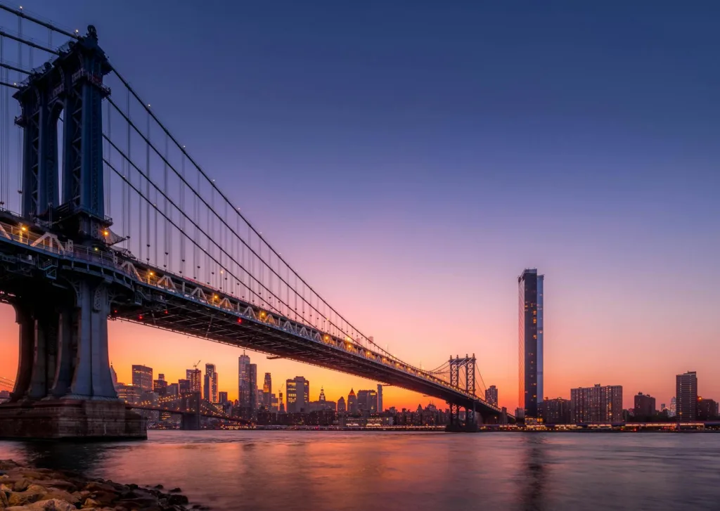 24 Hours in New York City: A Perfect Day Itinerary 7 manhattan bridge during night time
